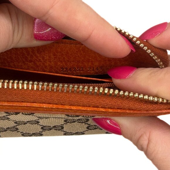Gucci Monogram Bamboo Tassel Zip Around Wallet - Picture 15 of 17